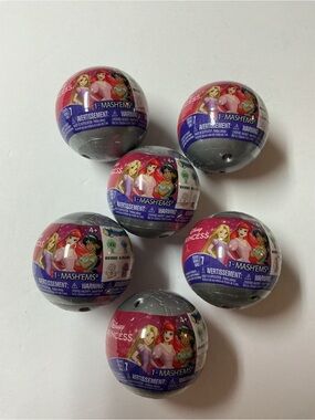 A lot of 6 Basic Fun Mashems Disney Princess/ series 7